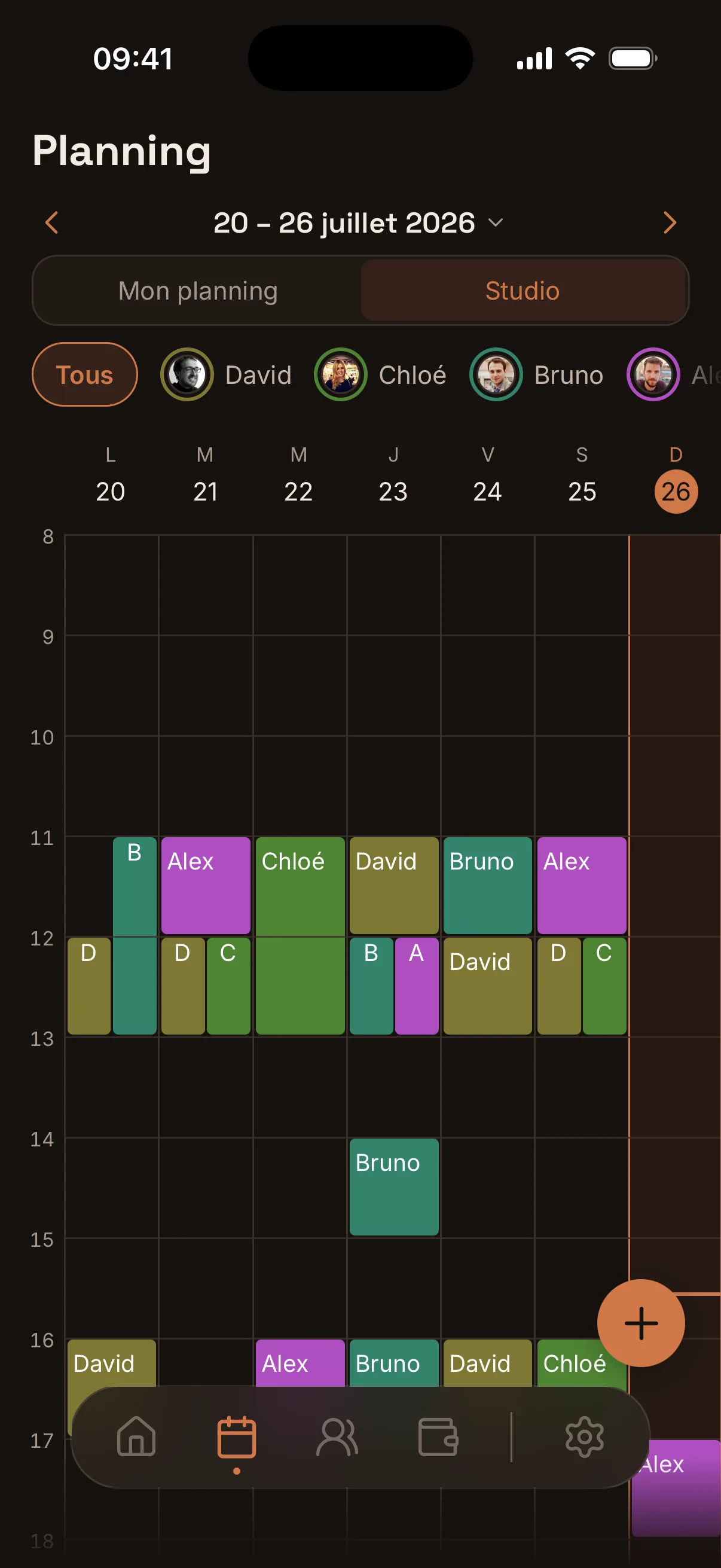 Your coaches and rooms on a single schedule.